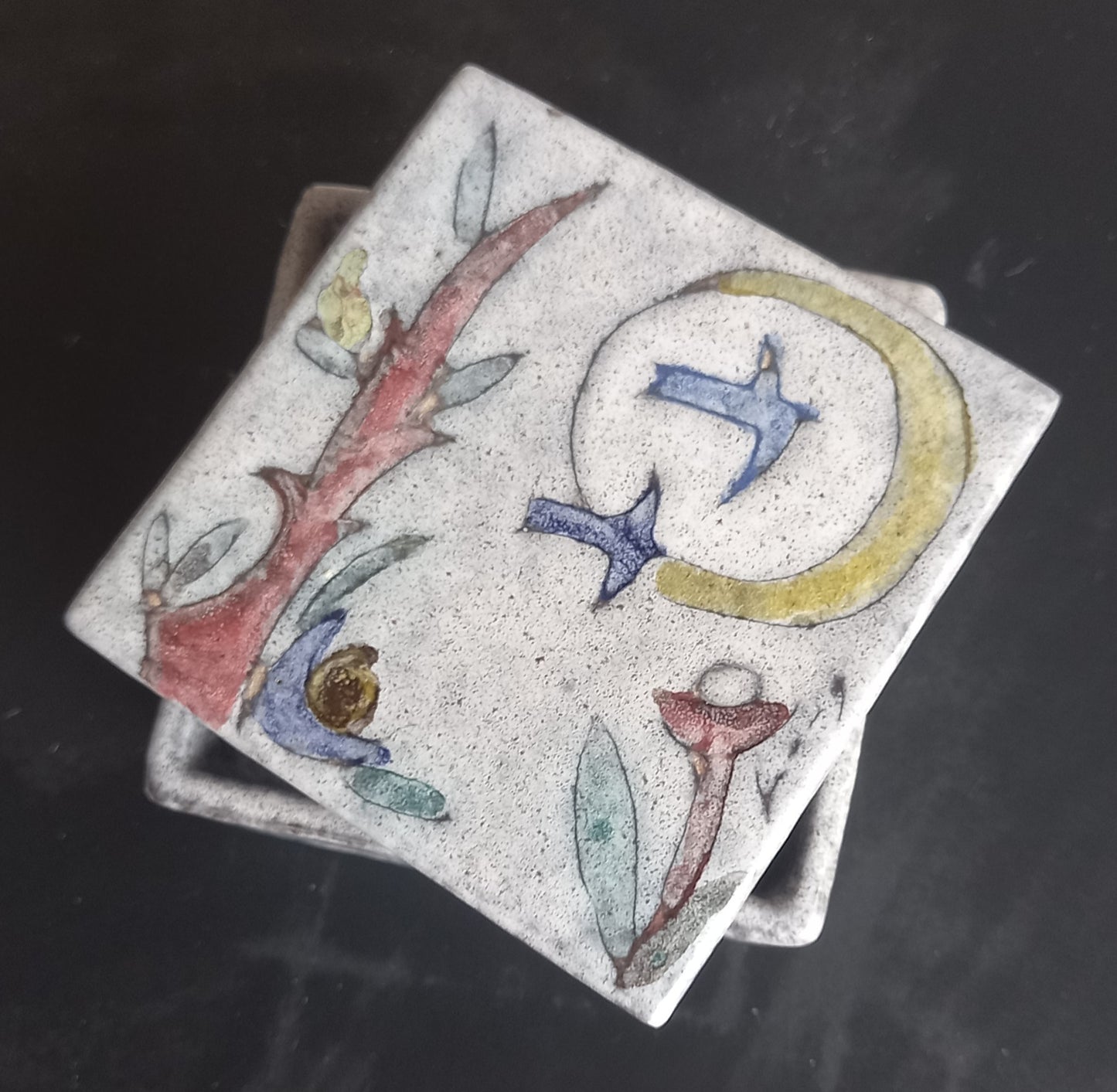 Ceramic Box w/hand painted lid