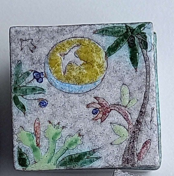 Ceramic Box w/hand painted lid