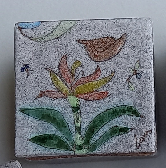 Ceramic Box w/hand painted lid